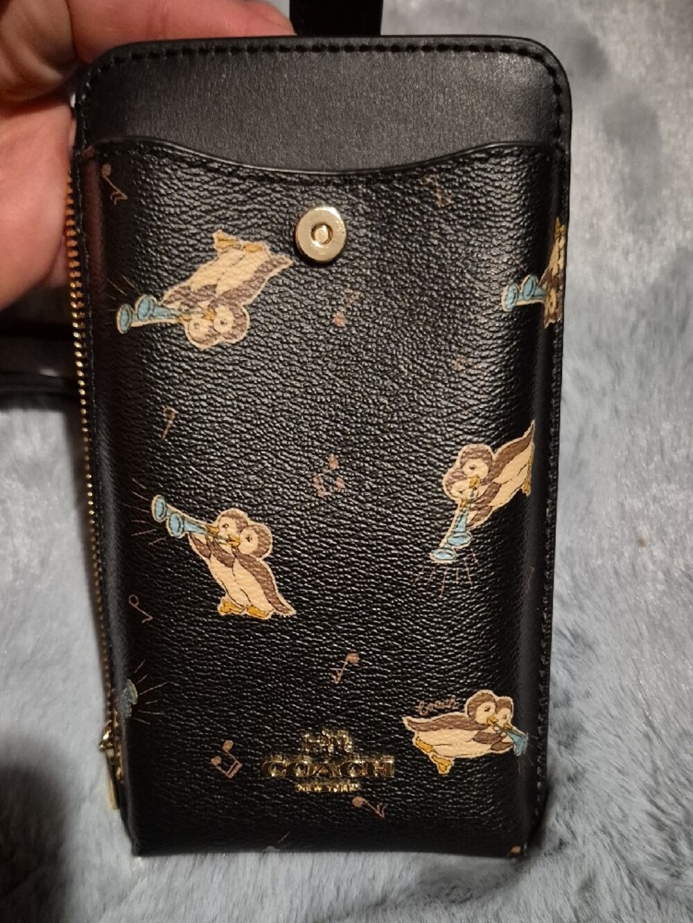 Coach Black Leather Crossbody Phone Pouch with Cherub Motif - Picture 4 of 4